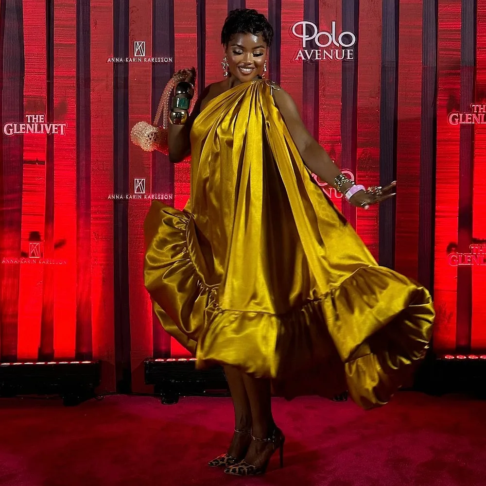 

Золотые платья для выпускного вечера на одно плечо, свободные платья для девочек на день рождения, черные вечерние платья для девочек