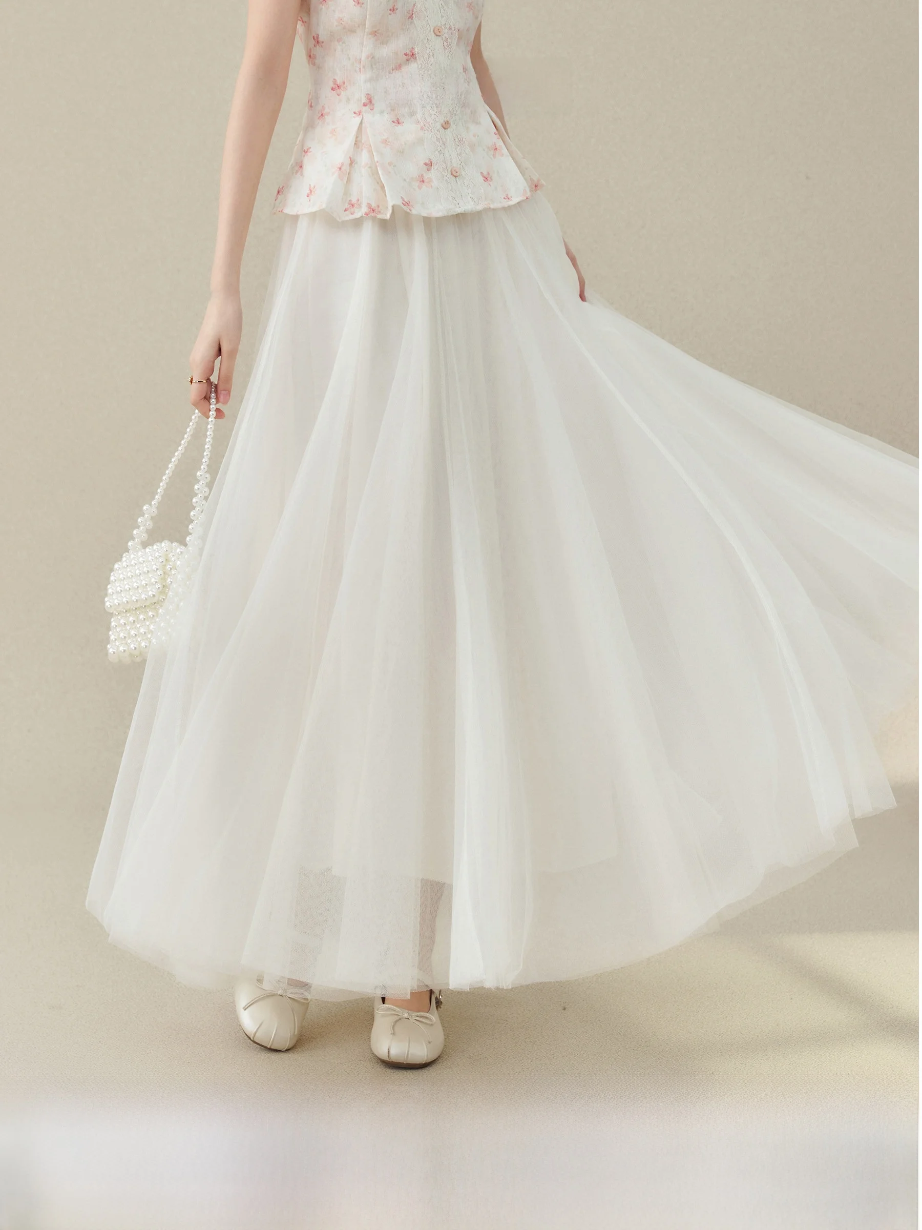 

Elegant White Long High Waist Half Skirt for plus Size Women Summer New Style Puffy Skirt by Wang Xue Brand Ladies Fashion