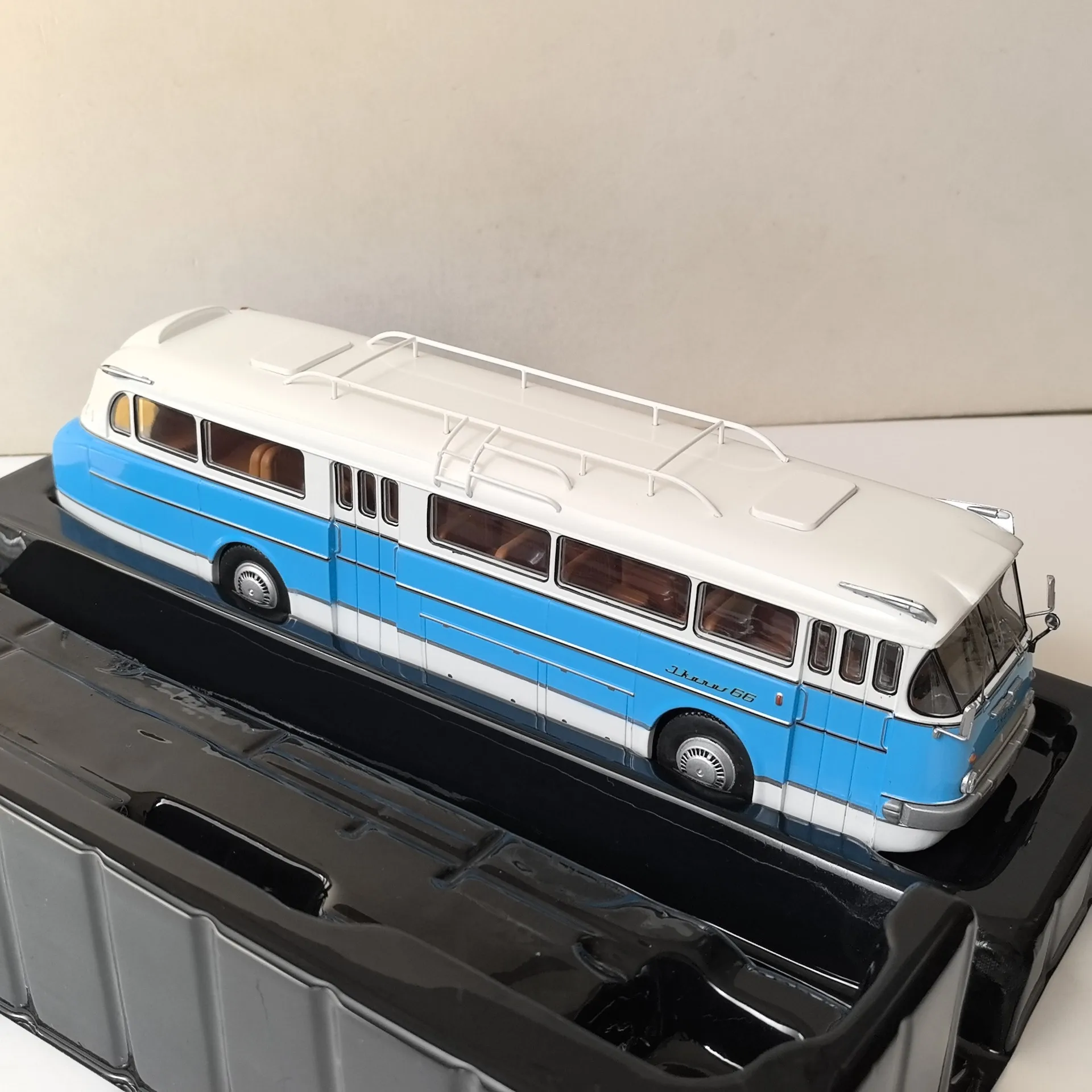 دييكاست IXO 1/43 مقياس IKARUS 66 1972 حافلة سيارة نموذج تحصيل لعبة هدية تذكارية عرض حلية #3