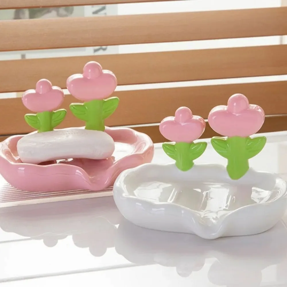 Creative Creative Floral Soap Box Portable Bathroom Accessories Plastic Storage Soap Rack Cut Flower Shape Flower Decor