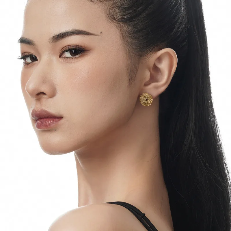 Small Group Designer Handmade Dough Twists Earings 925 Sterling Silver Earrings Women Simple and High-level Sense Fine Jewelry