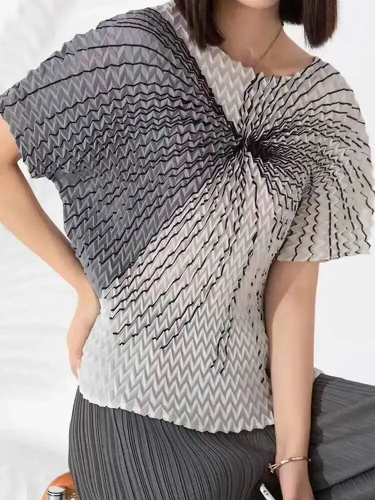 Color Fashion Contrast Pleated T-shirt Women Round Neck Short Sleeves Printing Tops Casual 2023 New Clothing 2KE0B