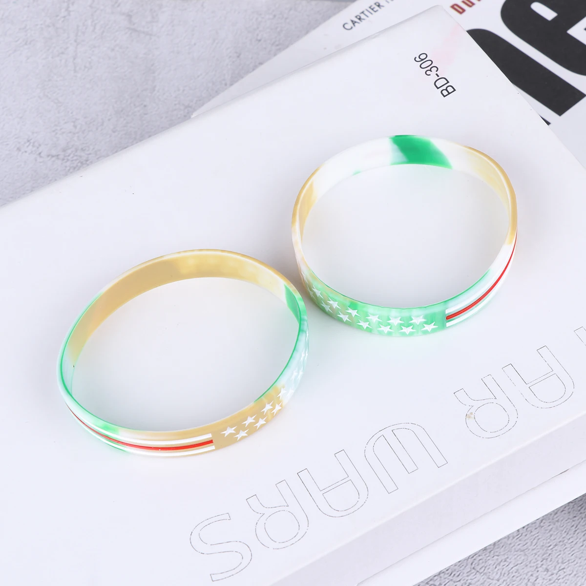 

3PCS Green 2020 Theme Bracelet Toy American Flag Design Wrist Straps Silicone Wristbands Dress up Accessary Party Supplies for U