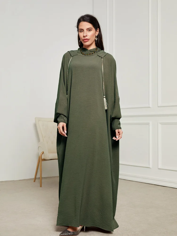 Nouvelle mode musulmane 2025 femmes couleur unie décontracté à la mode élégant à manches longues à capuche Abaya femme Jalabiya vêtements manteau robes