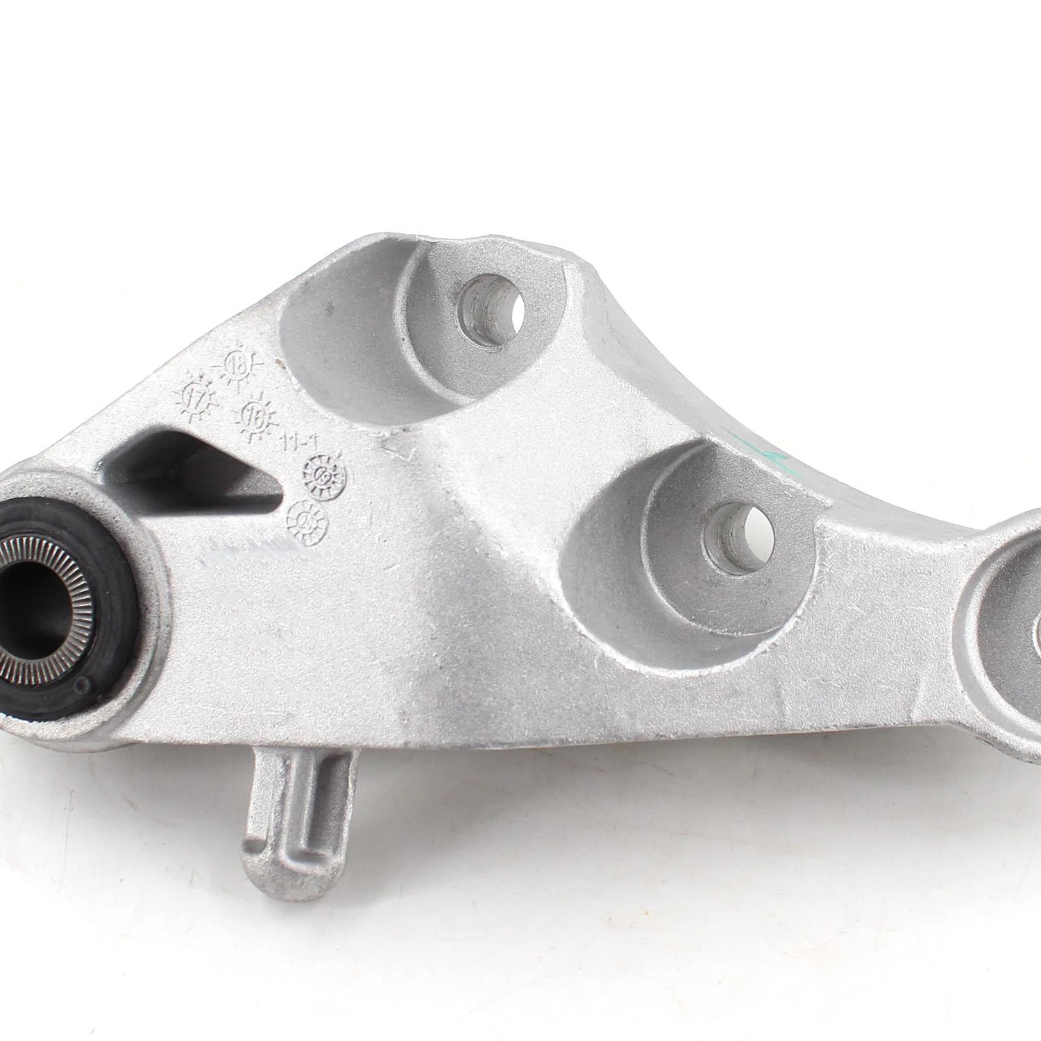 

Engine rear torque support for GL6/(SK4)1.3T/GM Buick Excelle1.3L/GM Chevrolet Cavalier1.3 2018- AT/MT OEM 90905120 26201842