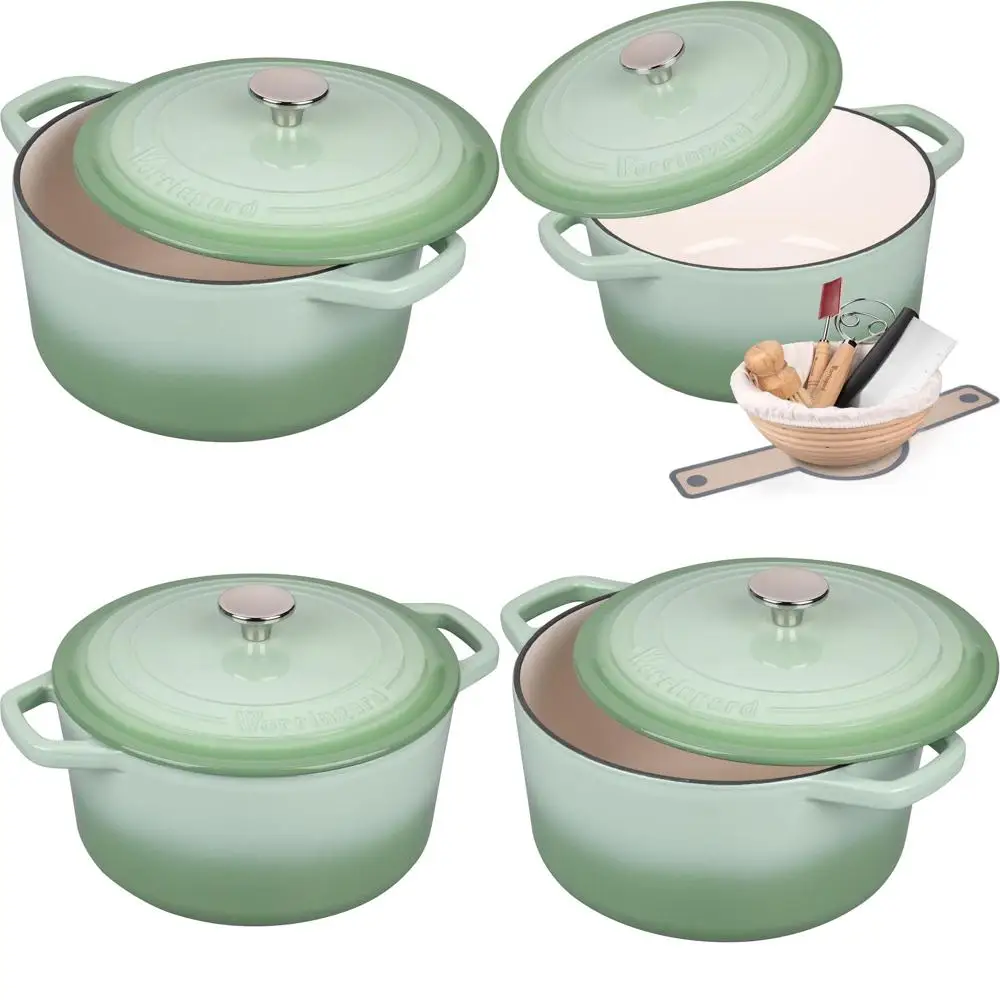 

Зеленая эмалированная чугунная жаровня объемом 4,5 литра с крышкой и принадлежностями для выпечки хлеба на закваске