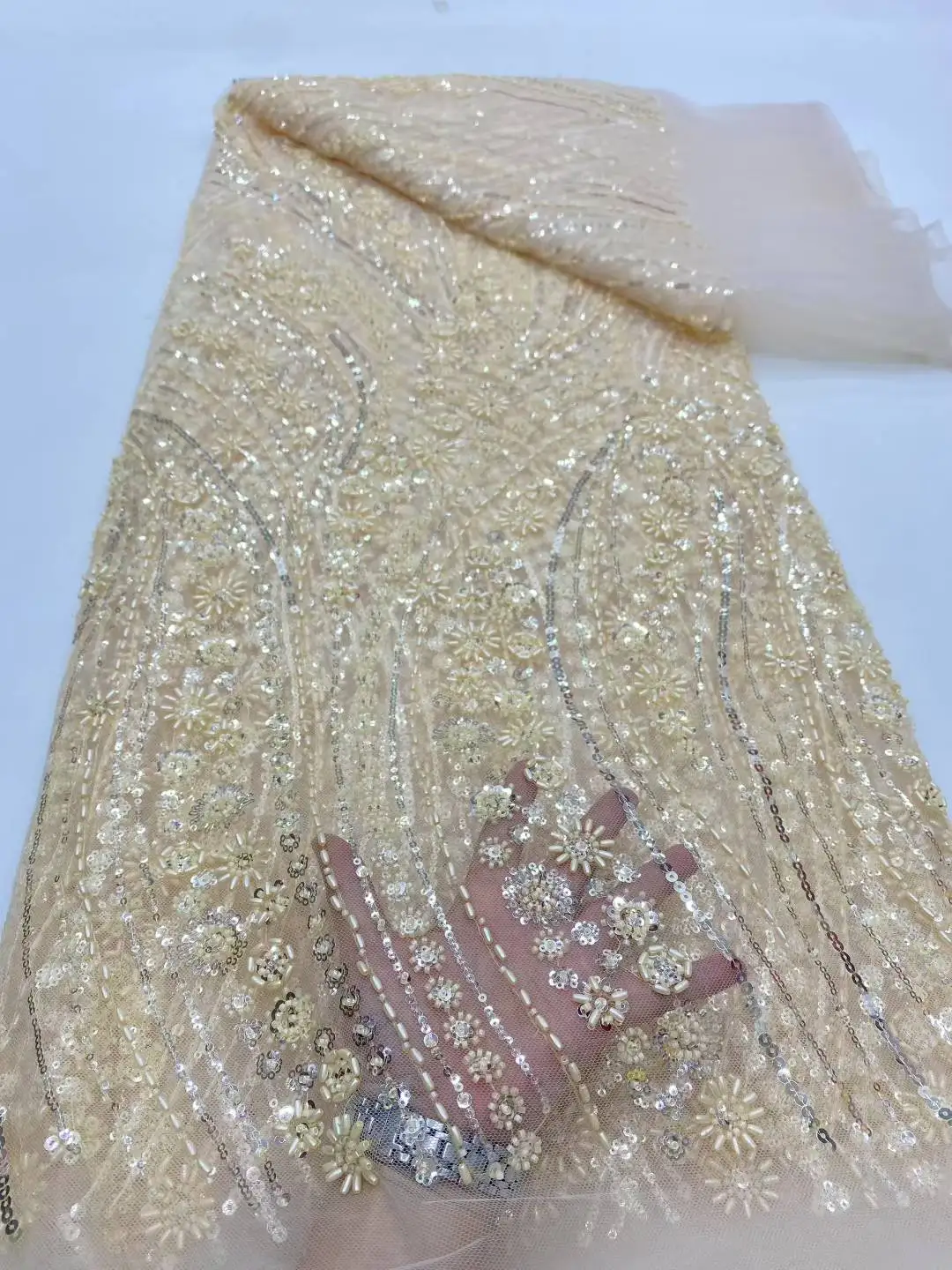 

2025 Latest French 3D Beaded Tulle Lace Fabric High Quality African Net Mesh Lace Fabrics With Sequins For Evening Party Dresses