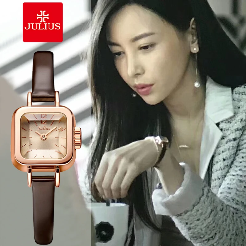 Authentic Korean style square women's watch, student style, leather strap, retro small sugar square watch, suitable for women.