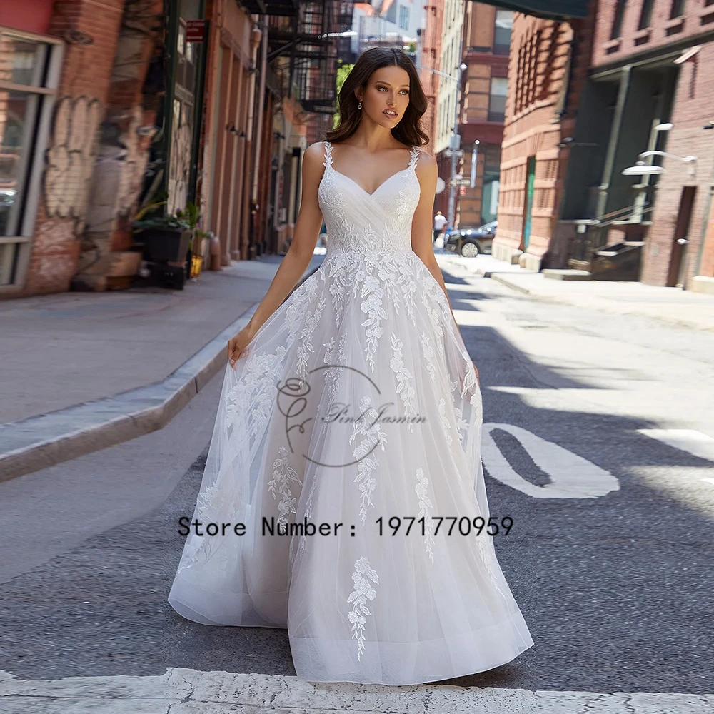 

Ivory Tulle Wedding Dress For Princess Sweetheart Applique Elegant Tulle Bridal Gowns Button Back Court Train Vestido De Novia