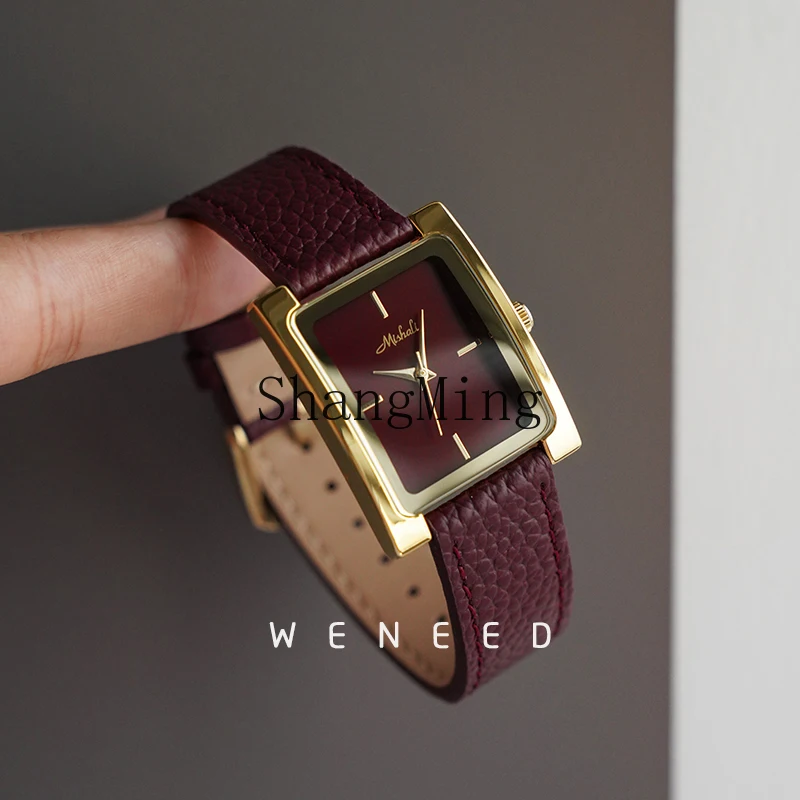 

CL red watch women's new square leather women's quartz watch light luxury niche