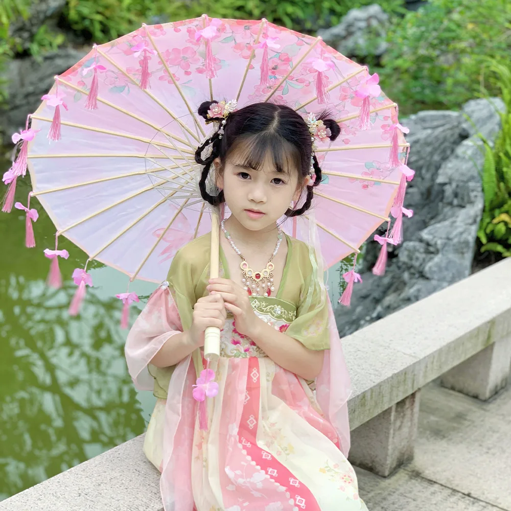 Cosplay Petal Tassel Umbrella, Small Children's Dance Hanfu Props Decoration Photography Umbrella, Qipao Hanfu Oil Paper Parasol