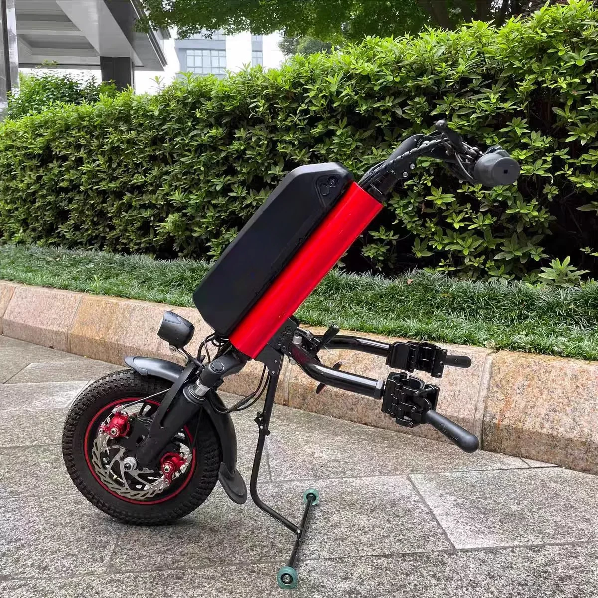 Wheelchair head Electric drive Lithium battery Ultra light and easy to carry Manual sports traction