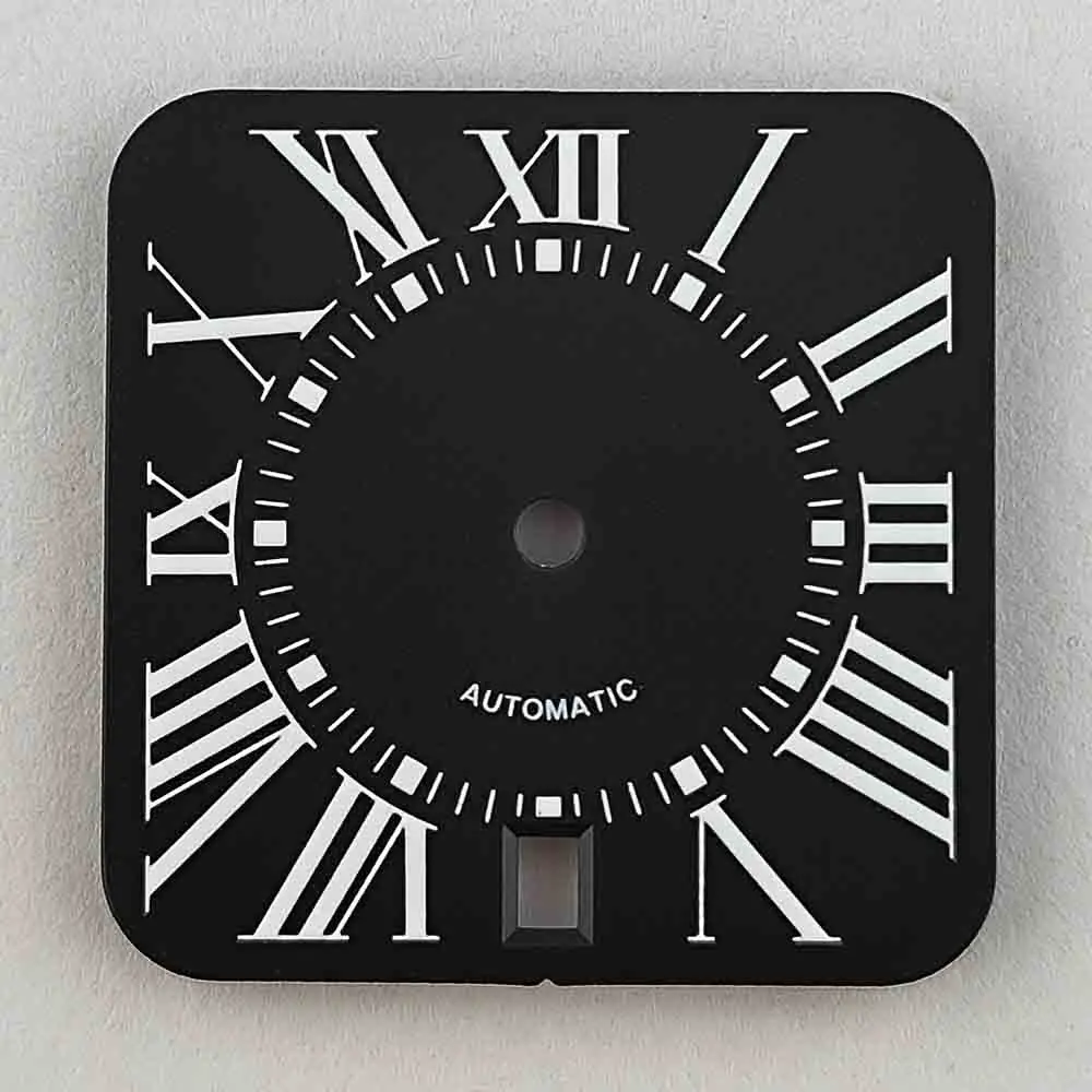 قرص مربع جديد 27 مم NH35 مناسب لملحقات الشعار المخصص لحركة NH35