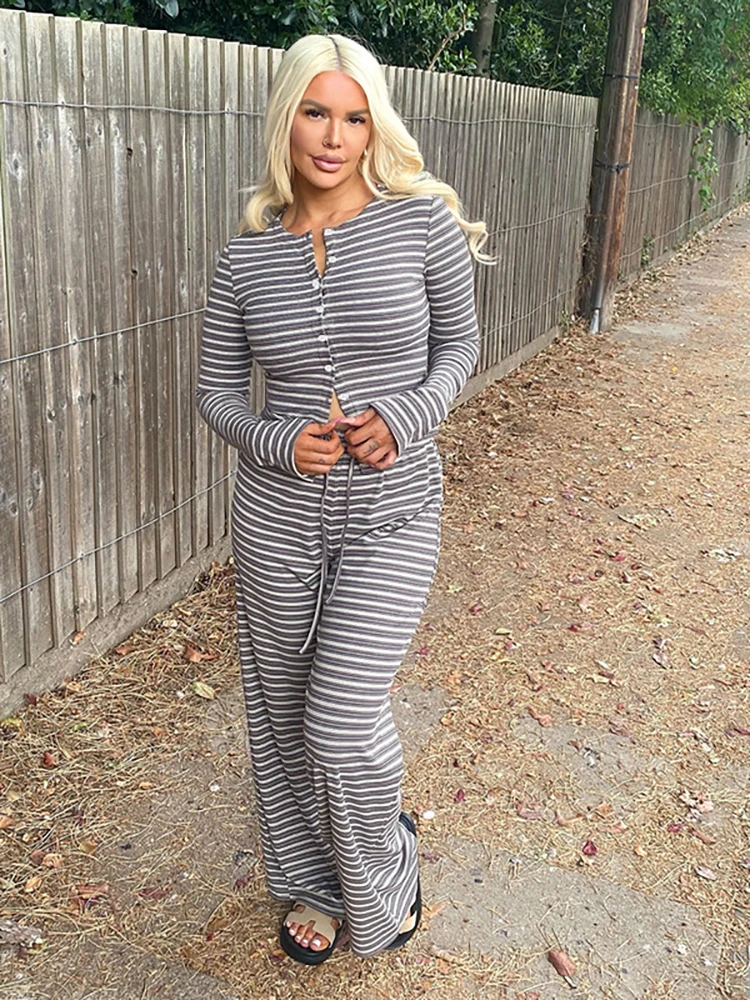 

Fantoye Print Striped Single Breasted Women Pant Sets Gray Long Sleeve T-shirt Long Pant Autumn Loose Casual Two Piece Sets 2025