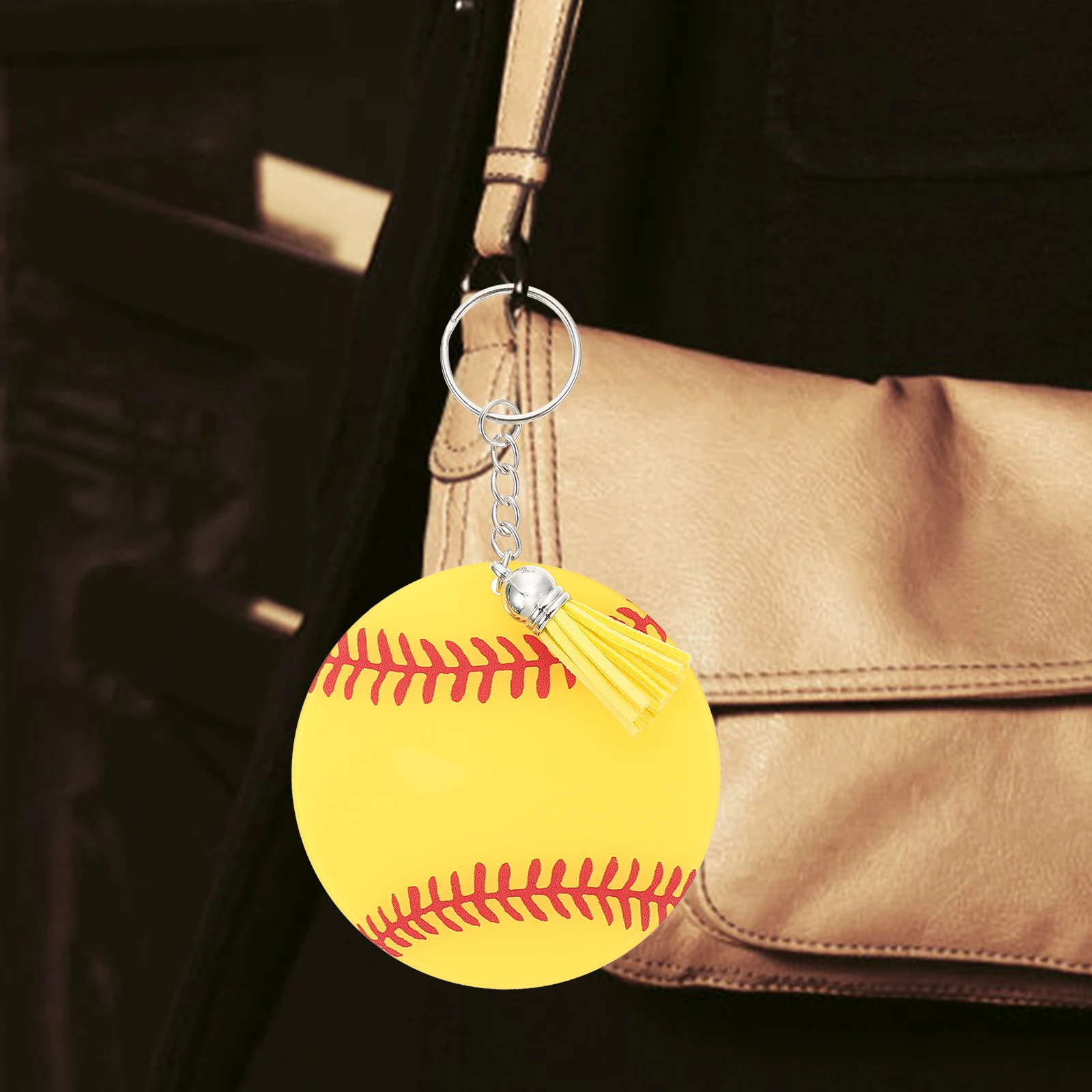 

Baseball Keychain Acrylic Lightweight Compact Key Ring Hanging Decoration Bag Pendant Keychains Sports Party Favors Jewelry
