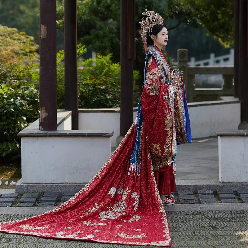 Wedding Han Dynasty phoenix crowns and red robes for couples complete set of traditional Chinese dresses dragon