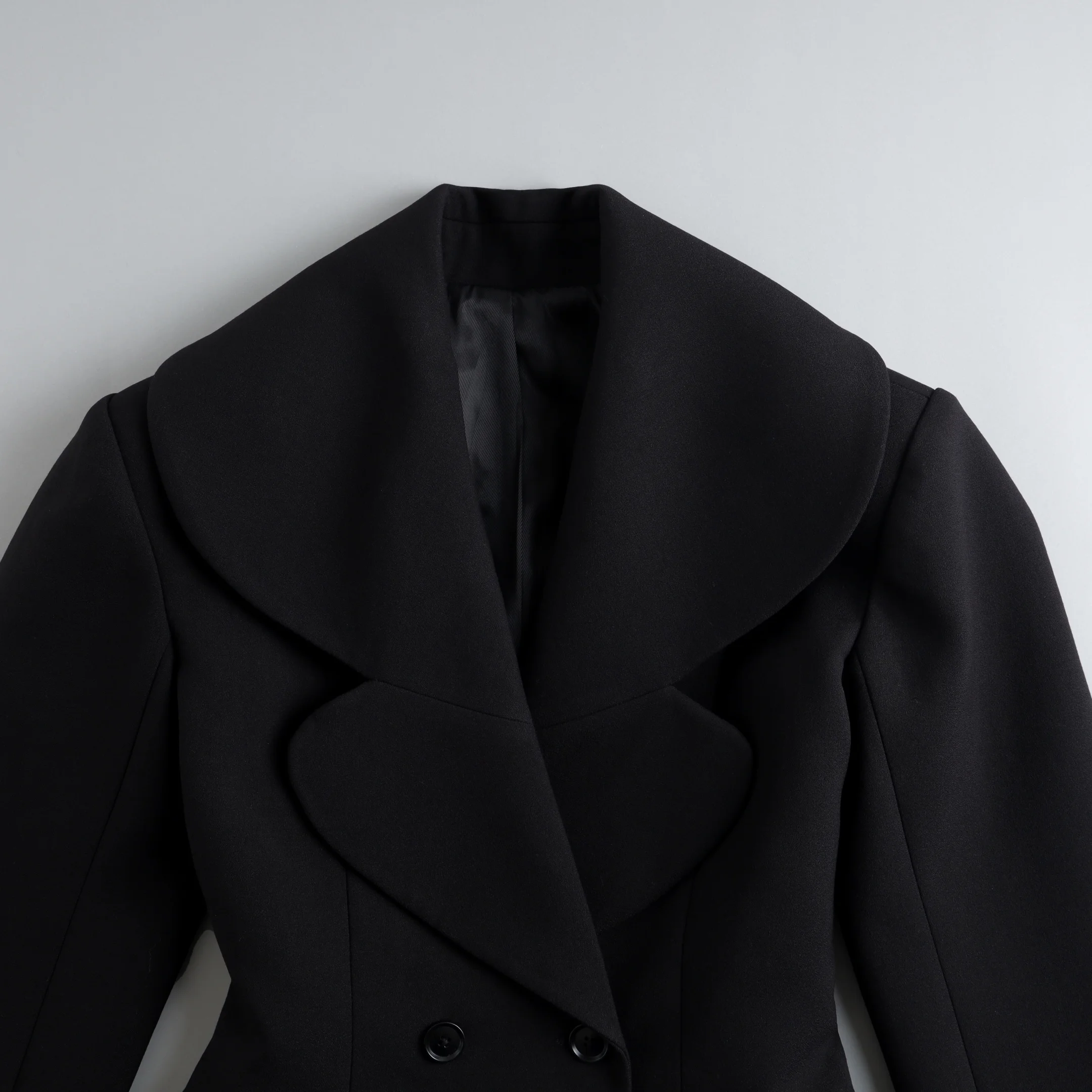 

Высококачественное женское модное универсальное длинное пальто с эффектом утяжки талии, большим воротником, классическое стильное верхнее пальто