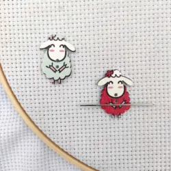 Set of 2 Needle Minders Wood Needle Holder for Sewing Needle Magnet Keeper Cute Sheep Needle Nanny Embroidery Accessories