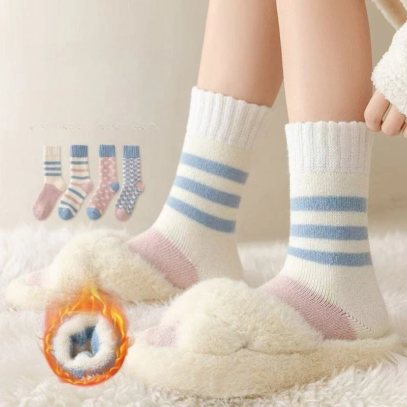 4 pares grosso aconchegante thermo feminino meados de bezerro meias escola outono inverno térmico quente fofo curto meias quentes para meninas conjunto de meias de aperto