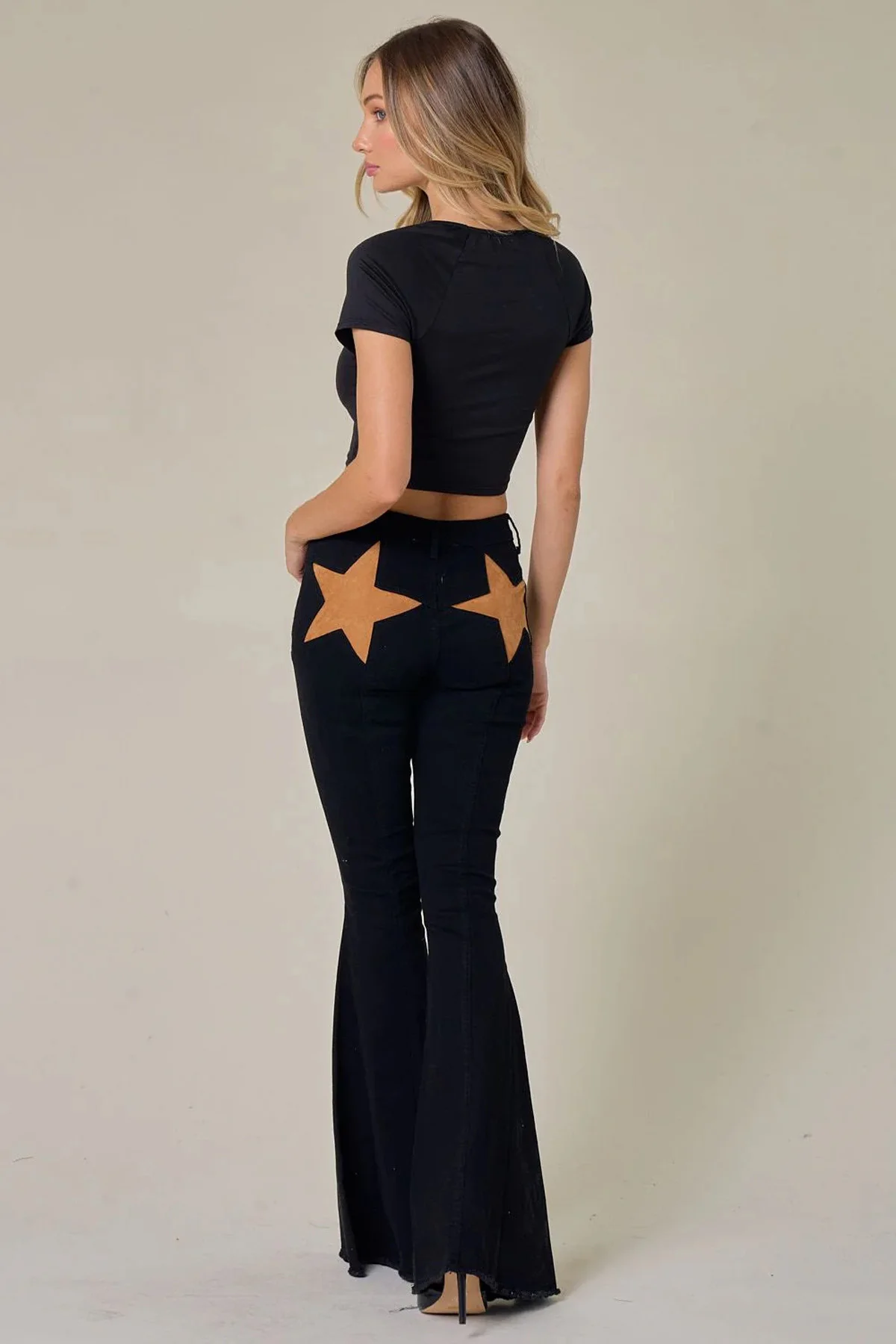 Women's Y2K Red Star Patch Flared Jeans High Waist Distressed Raw Hem Denim Pants Vintage Streetwear Bell Bottom Trousers