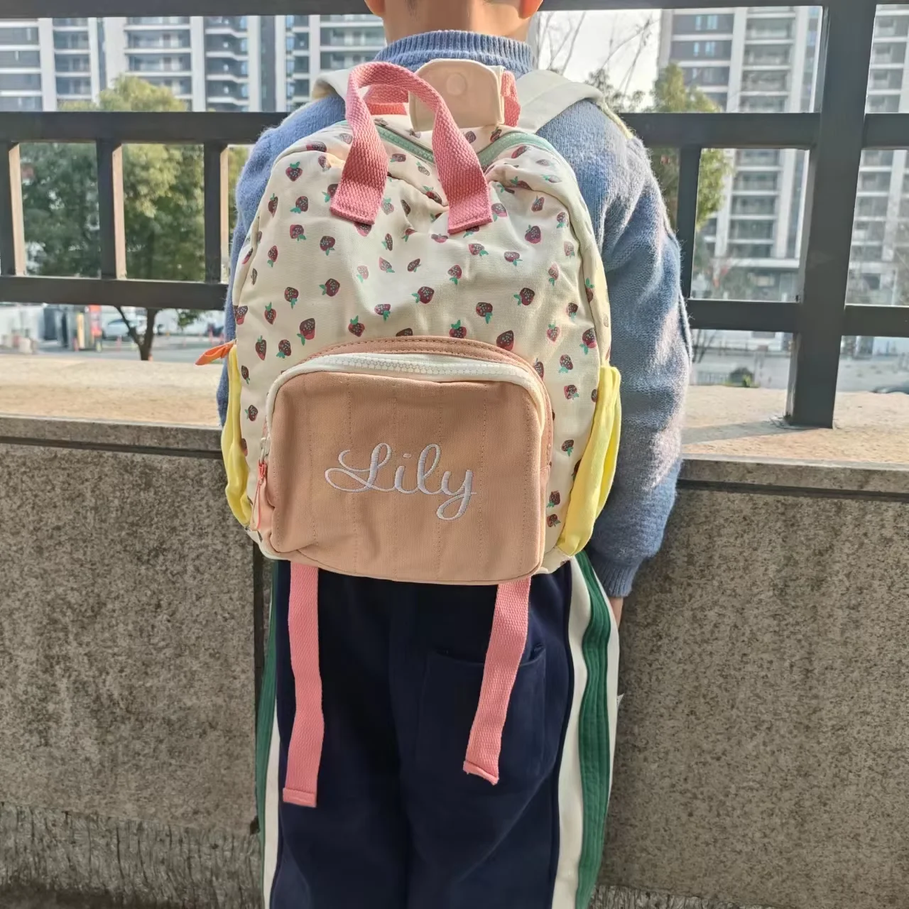 

Personalized Name Girls Strawberry Backpack Cute Children's Kindergarten Schoolbag Outgoing Travel Canvas Backpack with Names