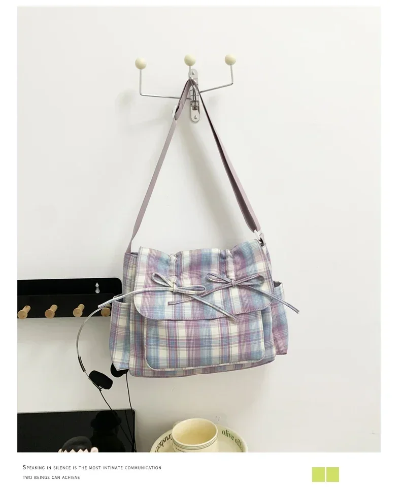 Sweet Bow Decorated Striped Plaid Design 2024 New Large-capacity Commuter Bag Crossbody Shoulder Multifunctional Nylon Material