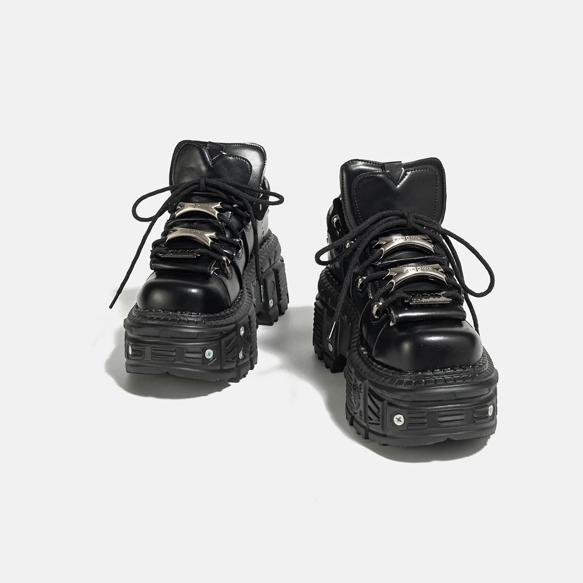 Gothic Dark Platform Dikke Onderkant Punk Metal In Hoogte Toenemende Leren Kleine Rock Veterschoenen Klinknagelschoenen Voor Dames