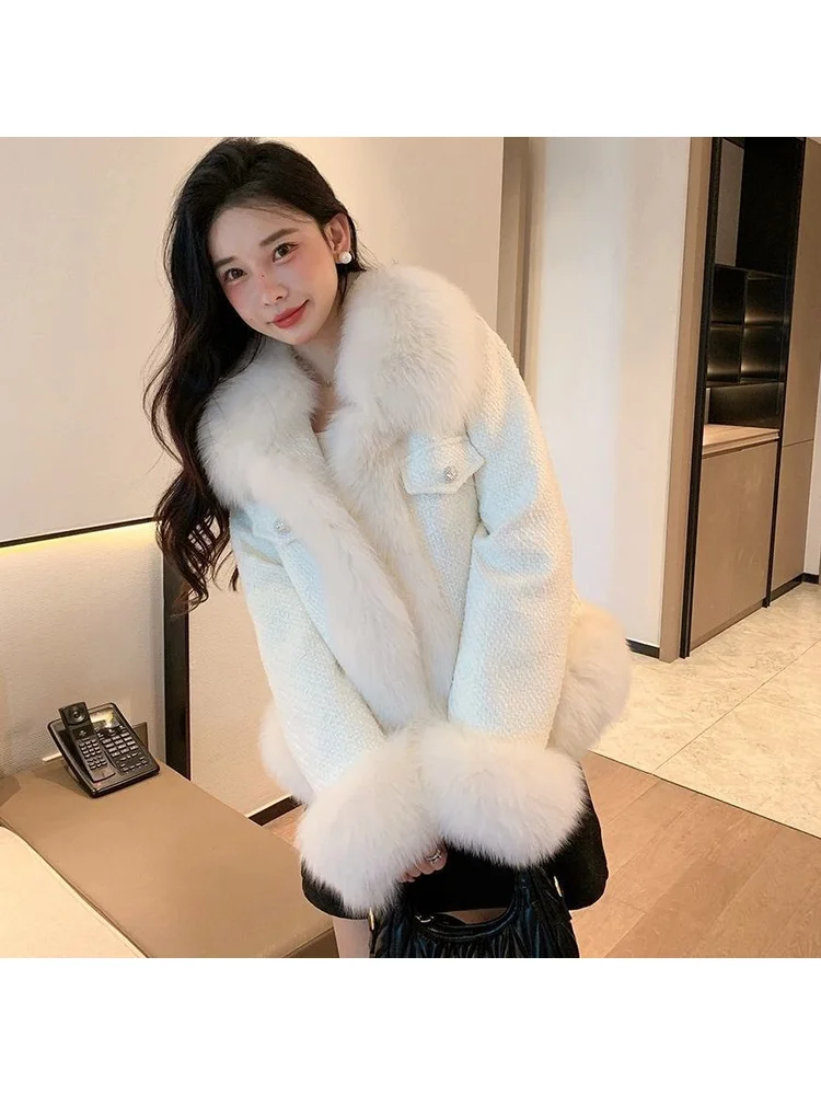 French White Exquisite Solid Color Faux Fur Patchwork Top Coat Sweet Socialite Gentle Elegant Noble Comfortable Fashion Jacket
