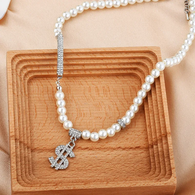 

Symbolic pearl necklace, fashionable and individual neckband, light luxury and niche necklace, collarbone chain