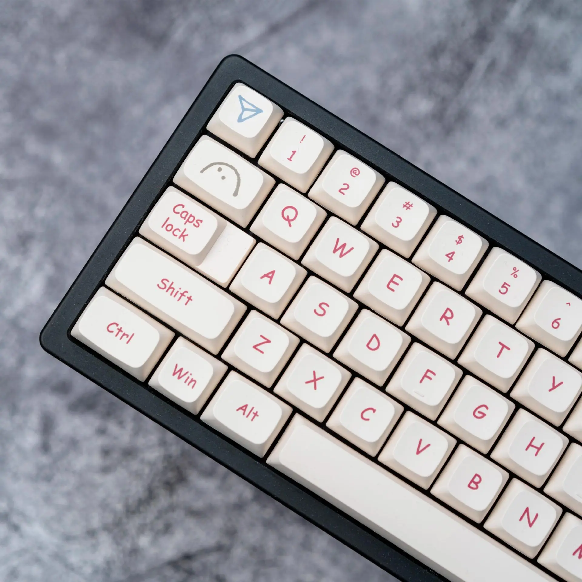 Simple graffiti   keycaps XDA highly personalized theme customized and cute 131 keys caps small full set  61/68/75/87/98/108keys