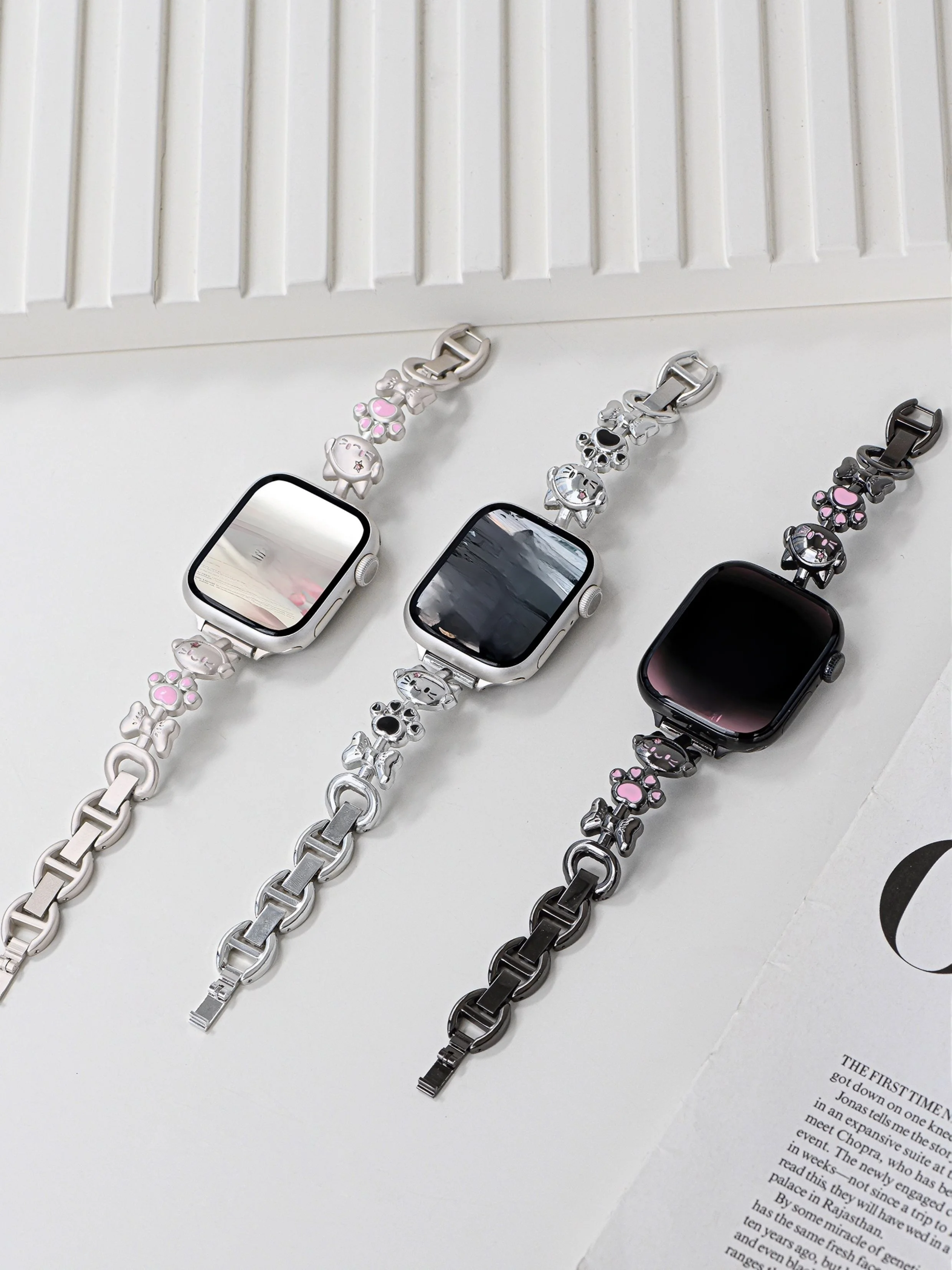 

Music Cat Metal Compatible iWatch Strap 38mm 40mm 41mm 42mm 44mm 45mm 49mm Fashion Strap