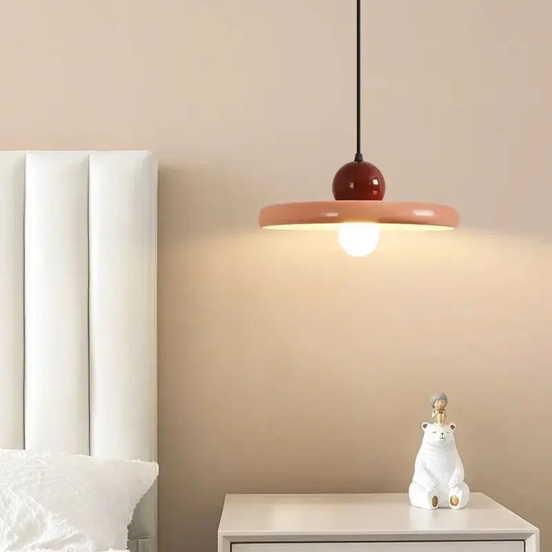 French Flying Saucer Chandelier Minimalist Internet Celebrity High-end Table Lamp  Dining Room Chandelier Cream Style Chandelier