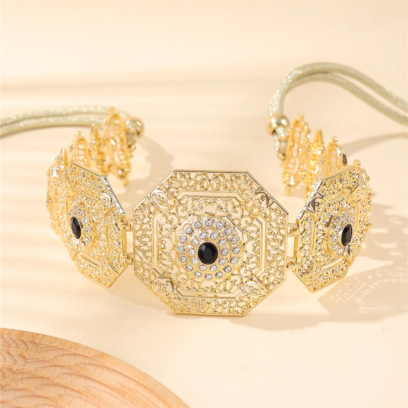 

Women's adjustable alloy belt, royal vintage style, bridal wedding party belt, and gift for women.