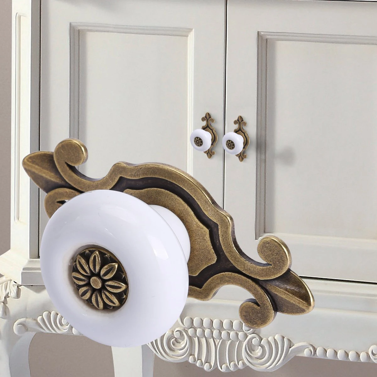 

2pcs Zinc Alloy Cabinet Knobs White Bronze Vintage Style Drawer Handles for Kitchen Furniture Door Hardware Pulls Replacement