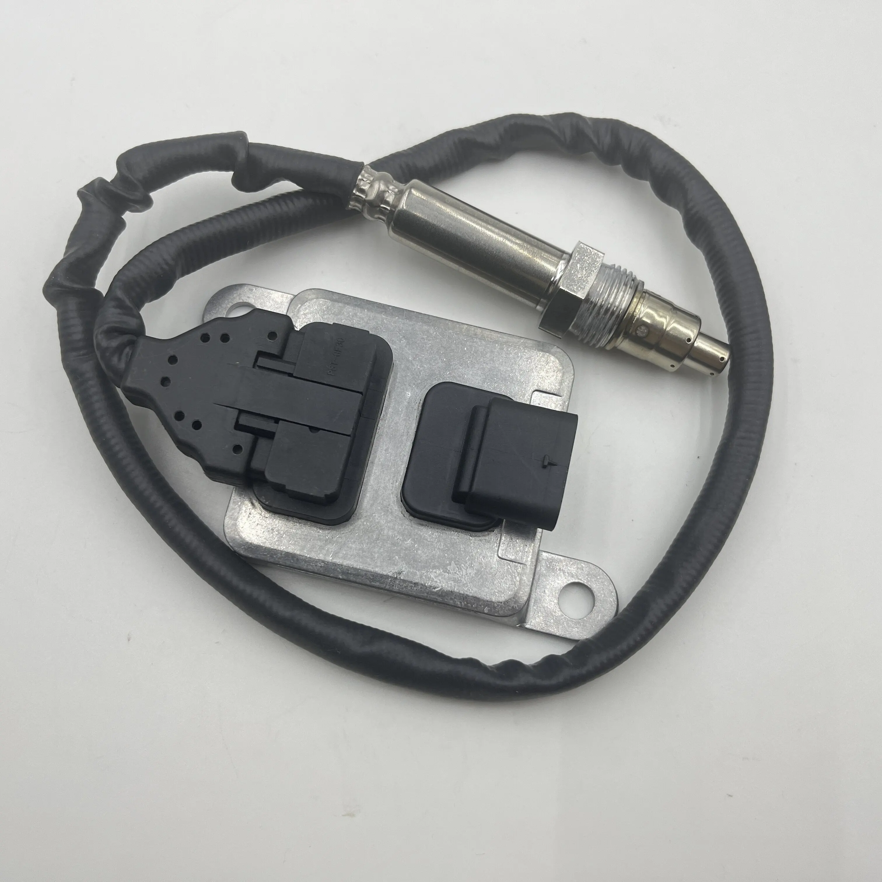 

Премиум 5WK96668A 89463E0450 Датчик кислорода азота SCR, подходит для грузовикаHino 89463-E0450, с годовая гарантия