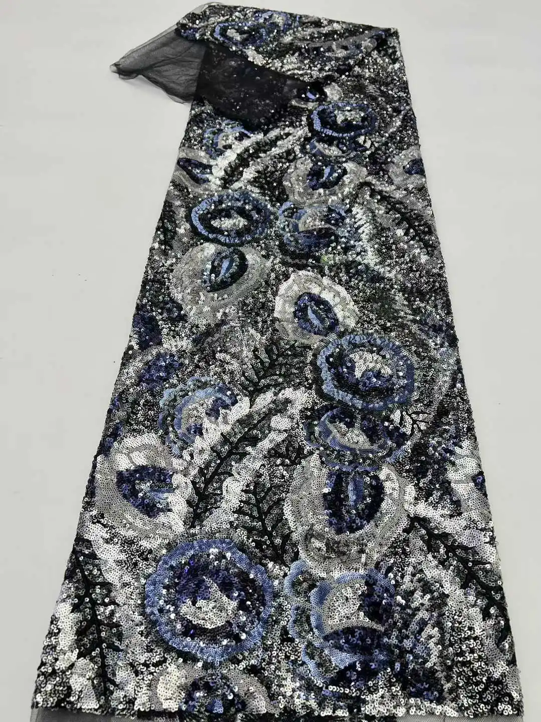 2025 New African Luxury Beaded Lace Fabric 5 Yards Sequins French Nigerian Bride Fashion Sequins Lace Fabrics For Party Dress