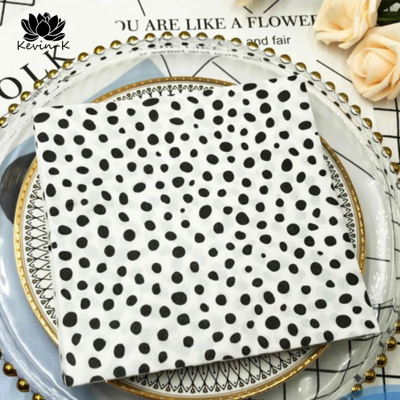 

Cow Black and White Polka Dots Colorful Printed Napkins Baking Party Restaurant Square Paper Napkin Mouth Cloth 20pcs/pac 2-ply