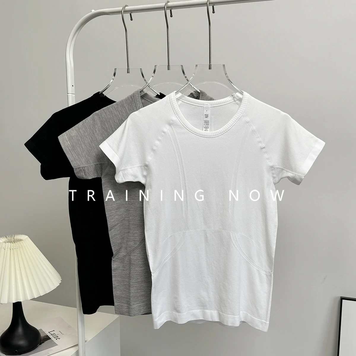 

Summer sports short-sleeved women's slim and elastic and breathable running training Pilates fitness clothes yoga clothes