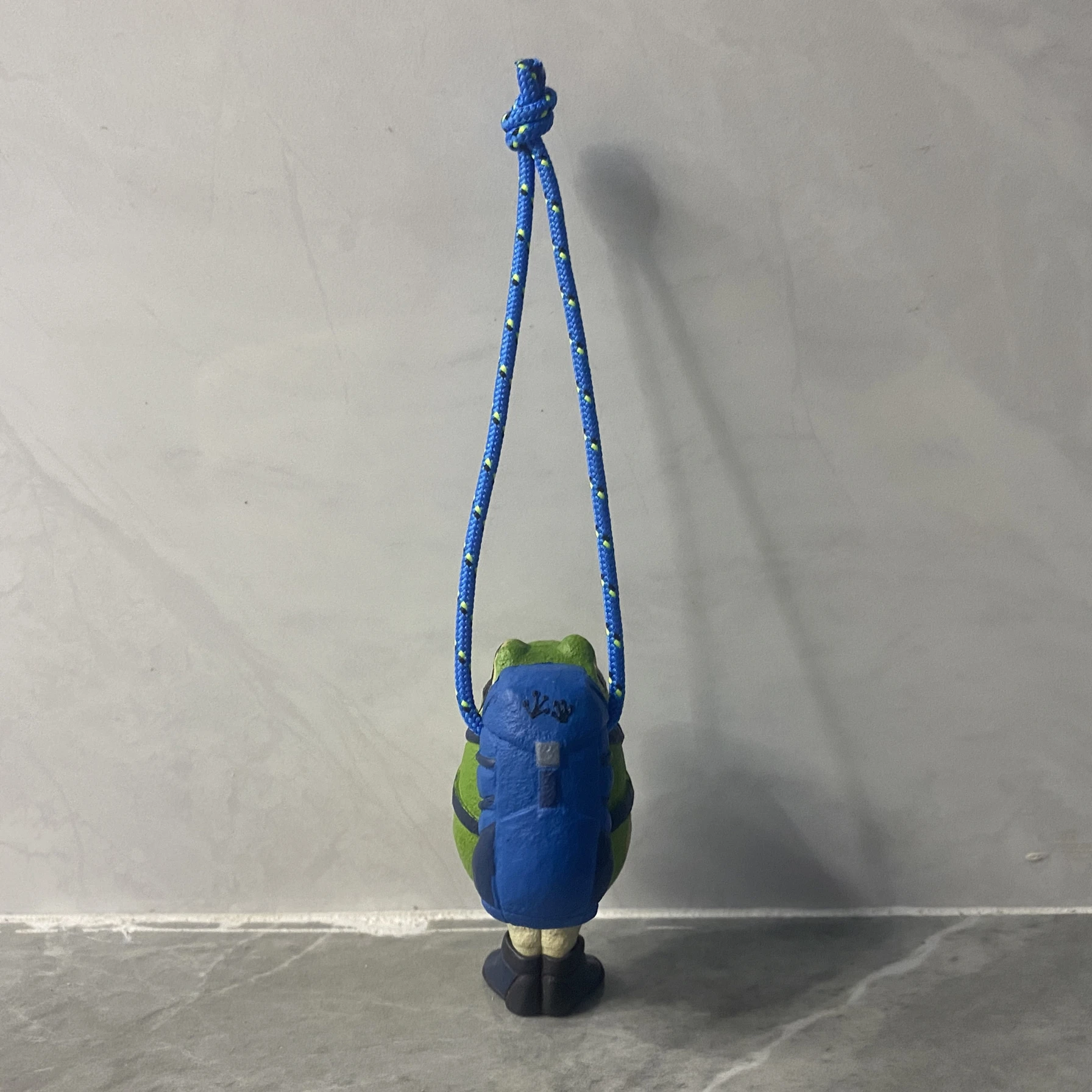 Echt op voorraad Zeldzame Qitan Geen incident Kikker Personificatie Kikker Bos Workshop - Veilige terugkeer Kikker Gedraaid Ei Model Geen doos