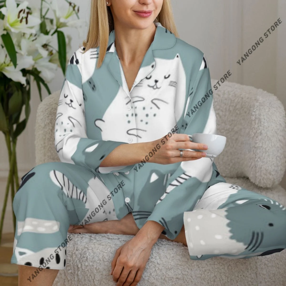 

Women Sleepwear Loungewear Cute Cats And Kittens Long Sleeve Lapel Neck Shirt and Elastic Waist Pants Pajamas Set