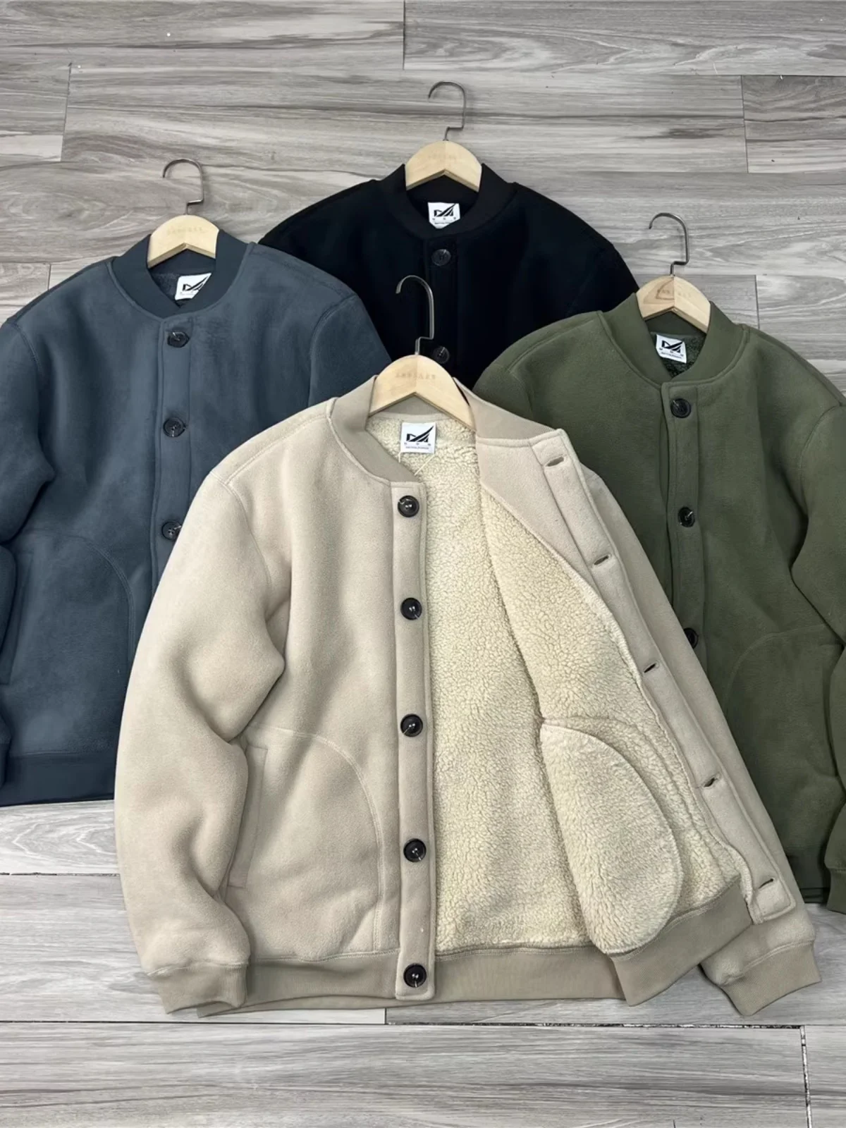 

Large Size Fce Lined Thiened Windproof Warm Lamb Velvet Jaet American Sle Heavyweight Loose Retro Baseball Collar Co...