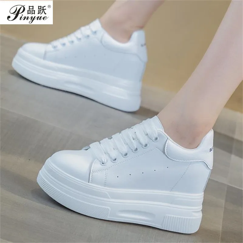 10cm Genuine Leather  Women\'s White Shoes Trendy Shoes New Women\'s Shoes Versatile Student Flat Casual Board Shoes Sneakers