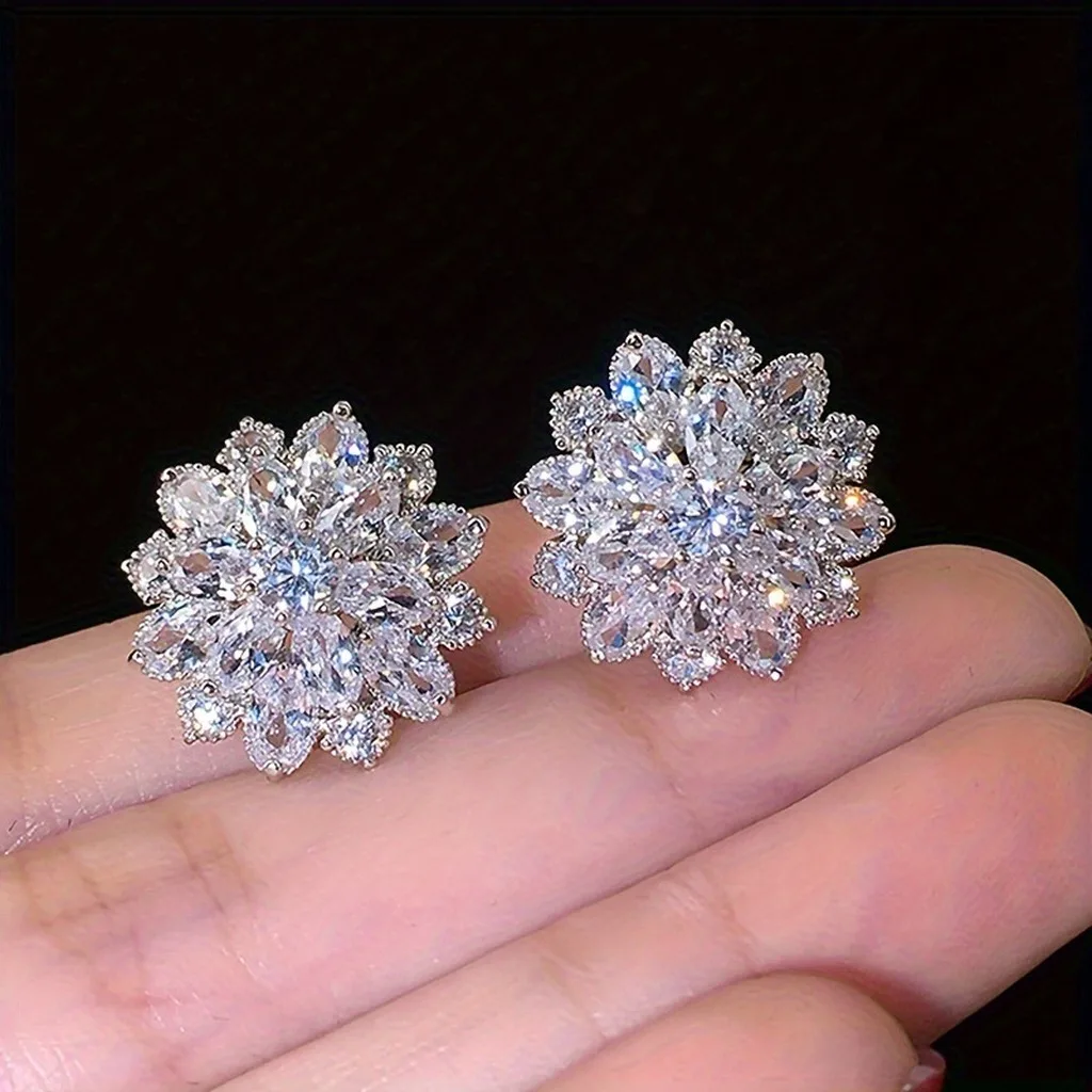 Korean  Jewelry Stable Silver Alloy Earrings Crystal Earrings Lightweight Sunflower Shaped Earrings For Friend Gatherings