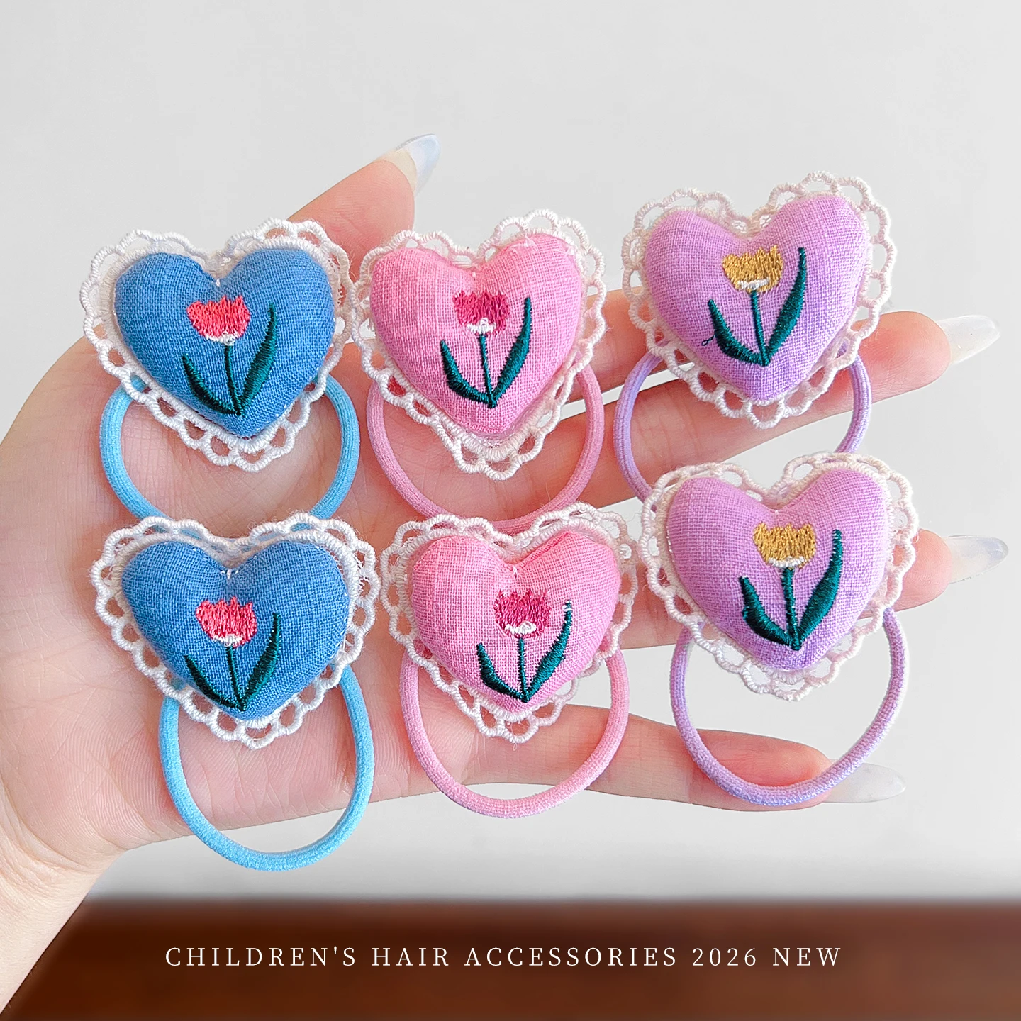 2er-Set Stoff-Herz-Haargummis für Damen und Mädchen – Neu 2026 – Koreanische Haarbänder für Kleinkinder, schmerzfreie Pferdeschwanzbänder, Haarbänder für Kinder, Geschenk – Detail 1