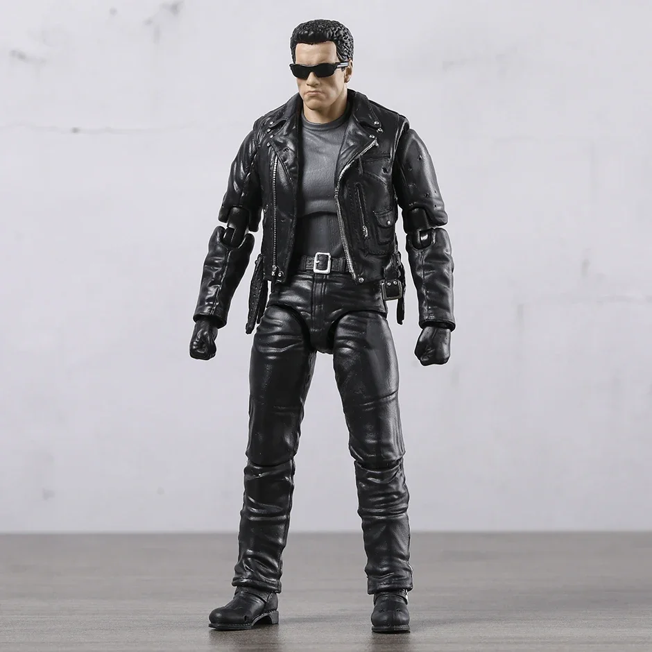 MAFEX No.199 Terminator 2 T-800 Collection Action Figure PVC Model Figurals