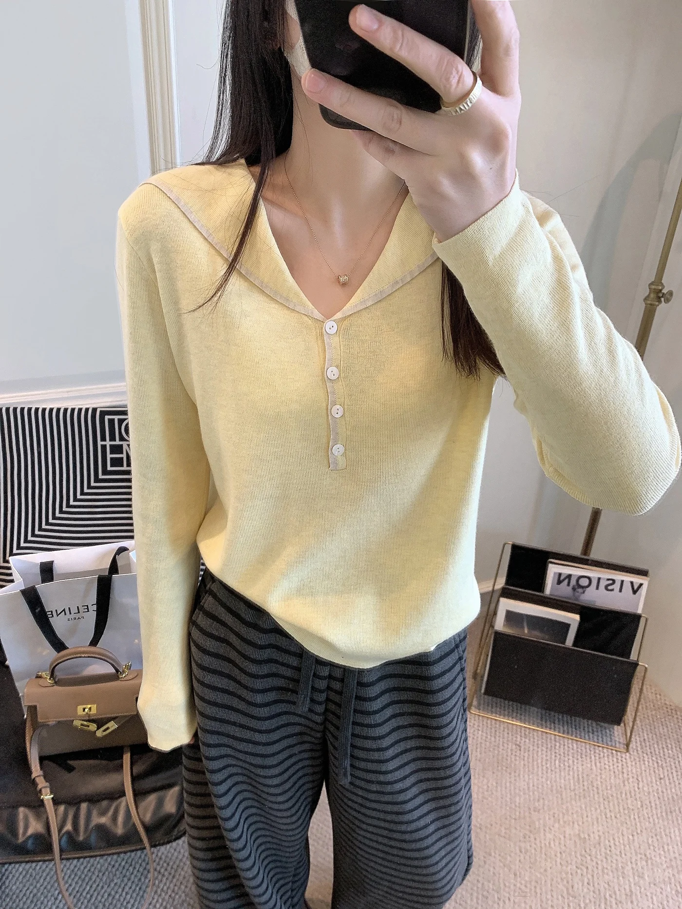 

Faionable Color Women's Knitted Base Layer Sweater Spring 2026 Korean Sle Long Sve V-Ne Breathable Top