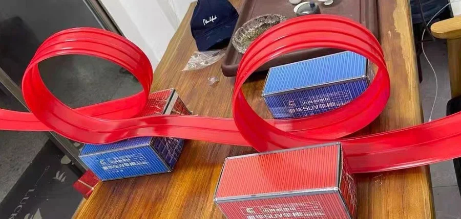 Piste de course Flexible pour enfants, jouets à monter soi-même, rampe de voiture de course à Double piste, Compatible 1/64ème voitures portables, pistes de course enroulables