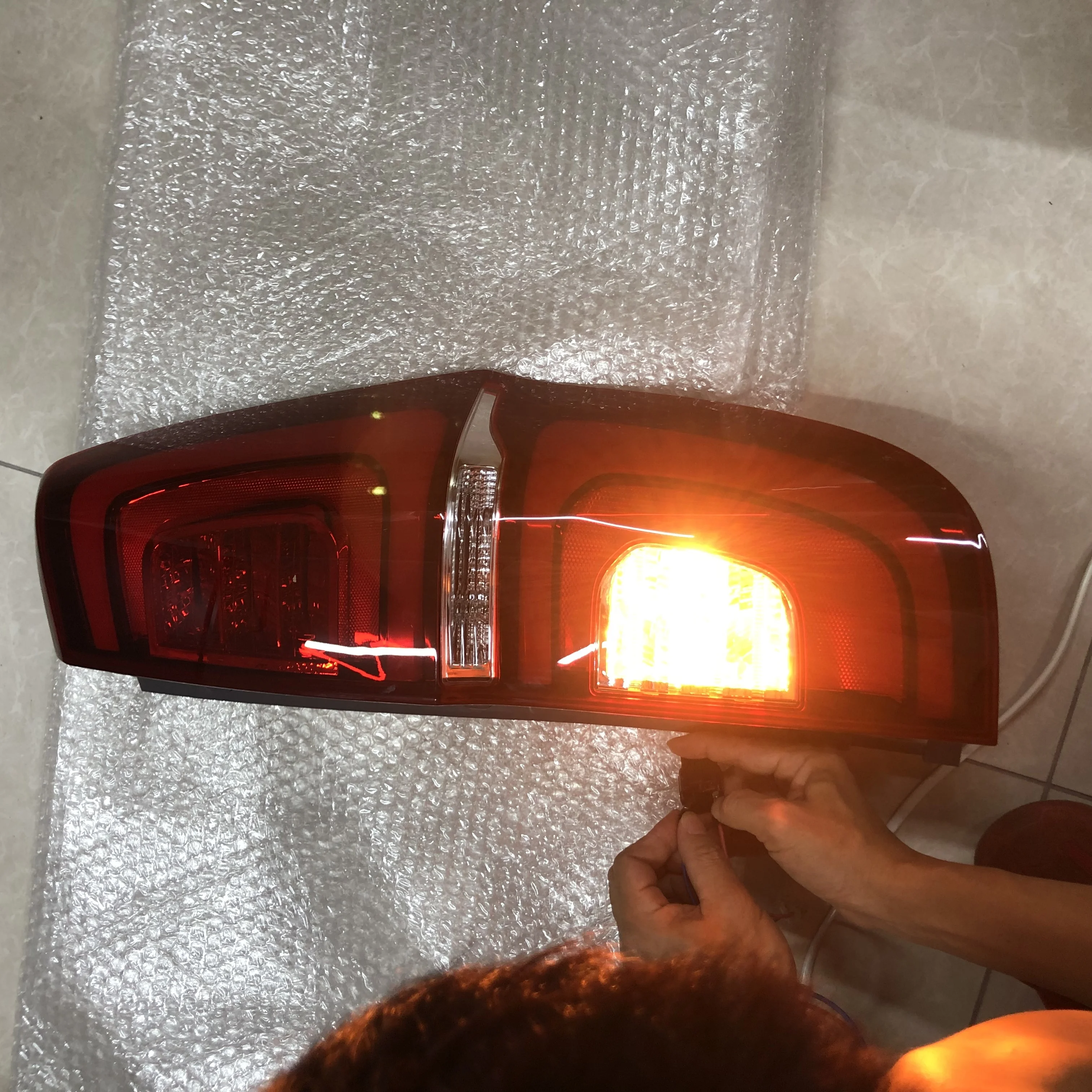 High Quality LED Tail Lights Rear Lamps Tail Lamp For Grand Starex H1 2020 92401-4H000 92402-4H000 92401-4H500 92402-4H500