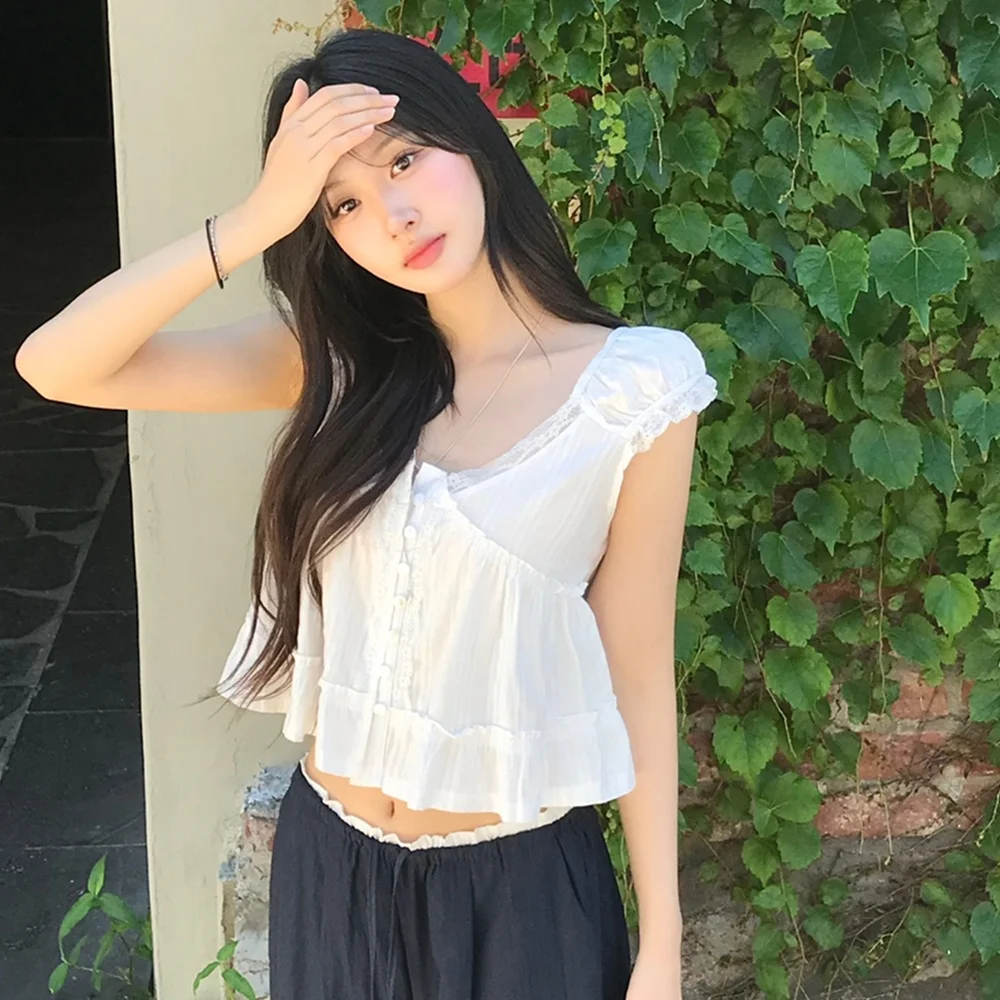 Cute Doll Shirt Women's Style V-Neck Lace Trim Hemline Top Beautiful Small Shirt Casual Slim Fit Polyester Short Sleeve