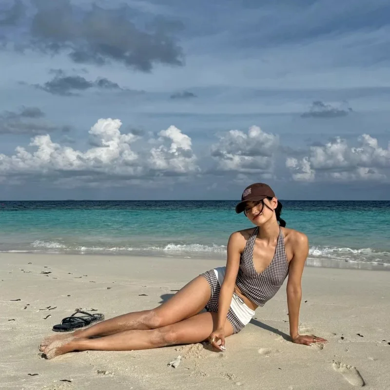 Sexy V-neck Small Chest Gathered To Cover The Belly Exposed Back Fashionable Checkered Flat Angle Pants Split Swimsuit for Women - Image 6